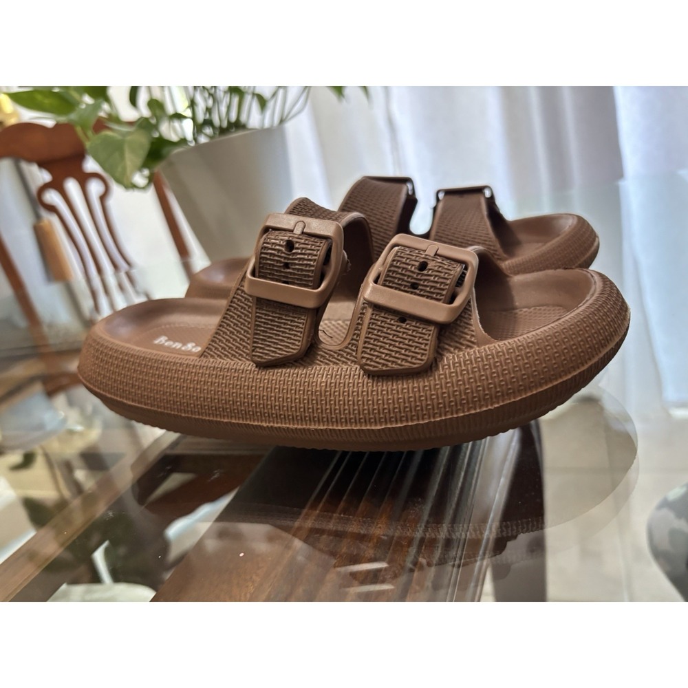 BenSorts Womens Brown Double Buckle Slide Sandals Flat US 8.5-9 EU 39-40 - Picture 4 of 13